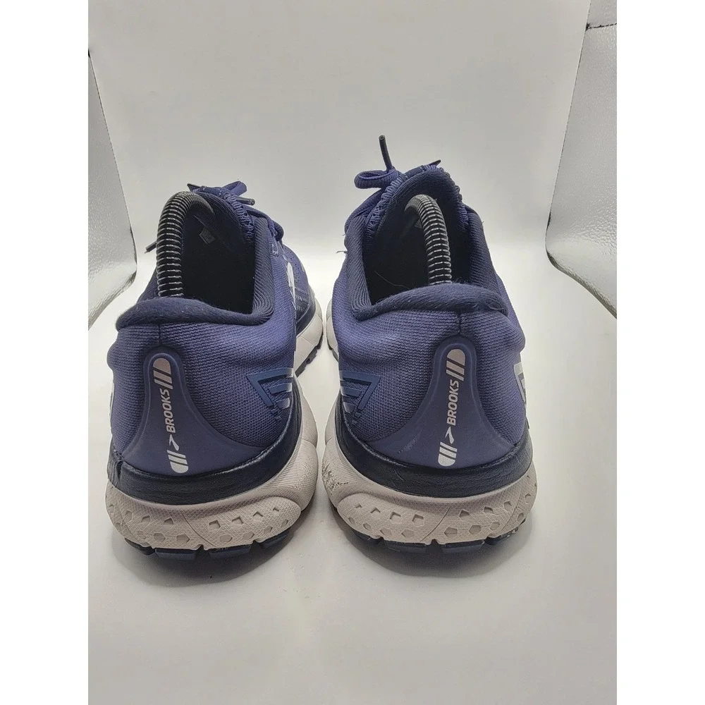 Brooks ghost 13